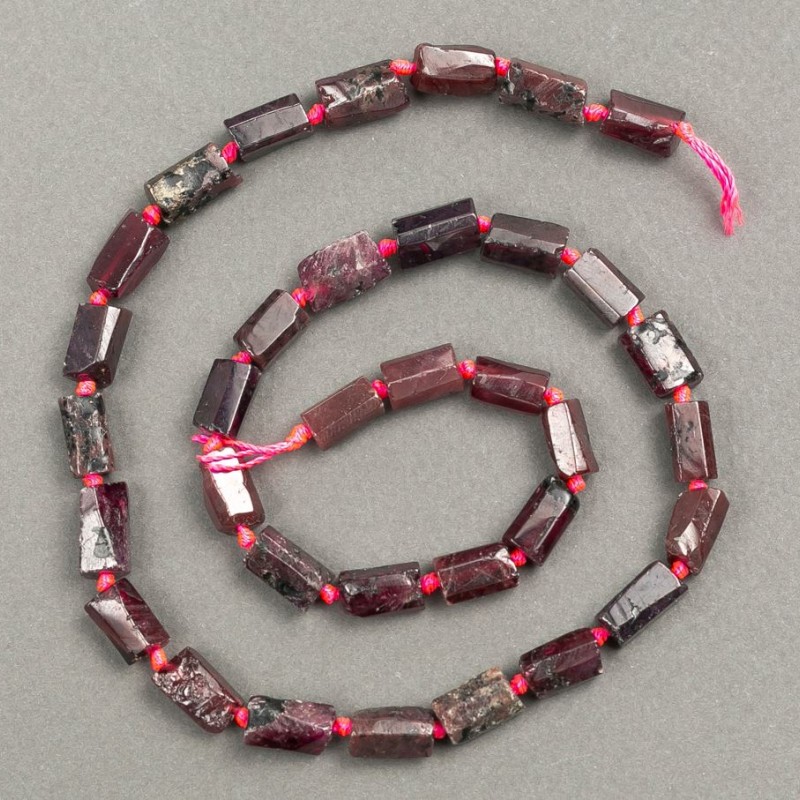 Garnet Beads on Thread, Faceted Cut, 11x6 mm, 41 cm Length +