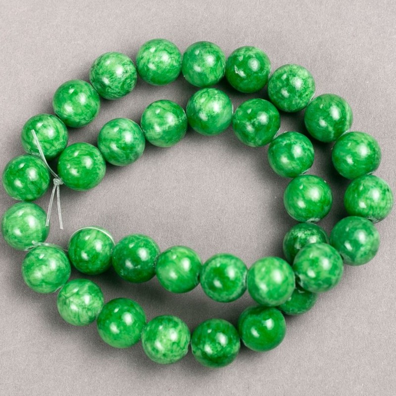 Beads Jade (artificial acrylic) on a thread smooth ball, diameter 12.5 mm ±, length 40 cm ±