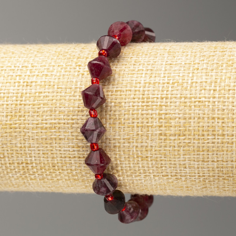 Elastic Bracelet with Faceted Tourmaline Beads, 8x8 mm, 18 cm length