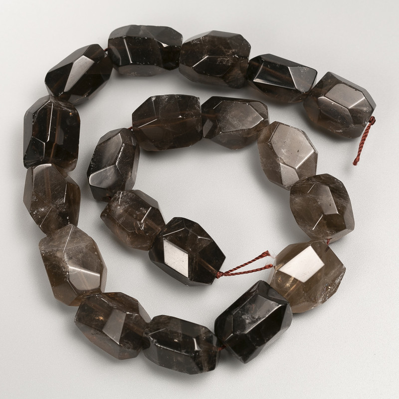 Beads on Thread Smoky Topaz, faceted natural nuggets, diameter 15×20mm, length 39cm