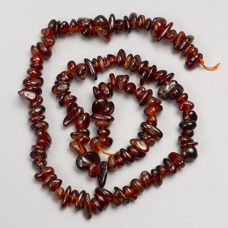Garnet Beads Brownish Tone, 7x5 mm, on Thread, 40 cm Length