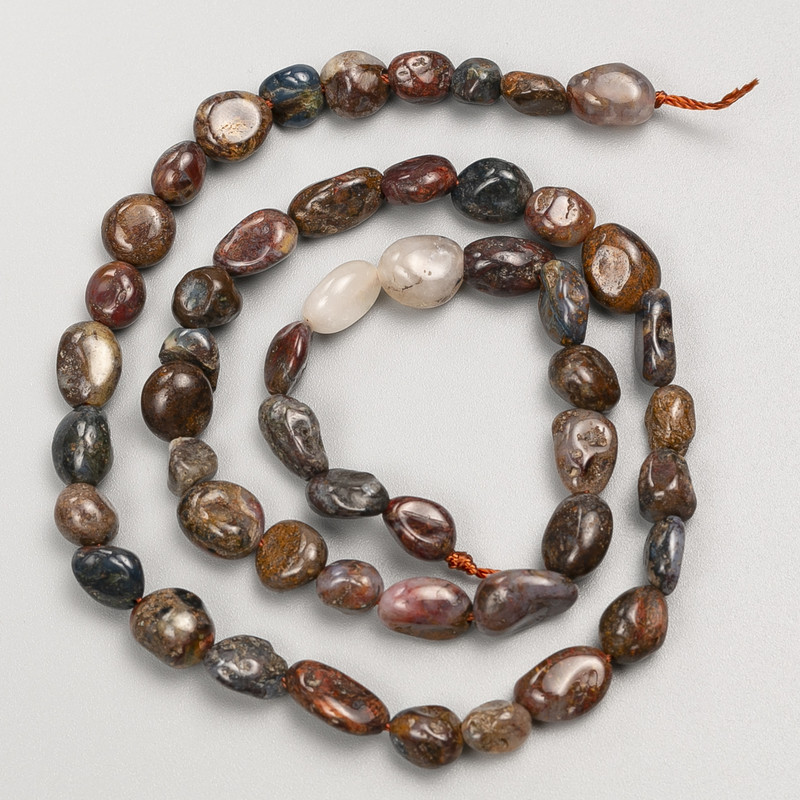 Petersite Beads Tumbled on String, 6x8 mm diameter, 40 cm length