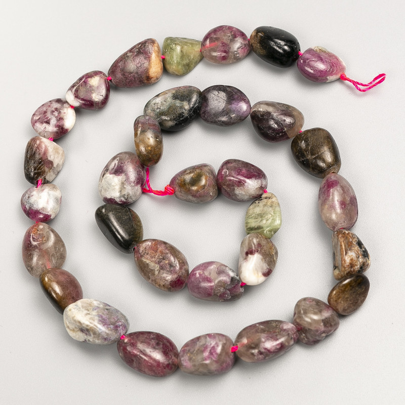 Natural gemstone tourmaline beads on thread, natural nuggets, 10x14 mm, ± length 40 cm