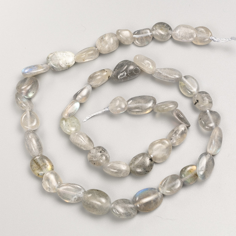Natural Labrodorite Beads Galalting on Thread, 7×10 mm diameter, ~ 40 cm length