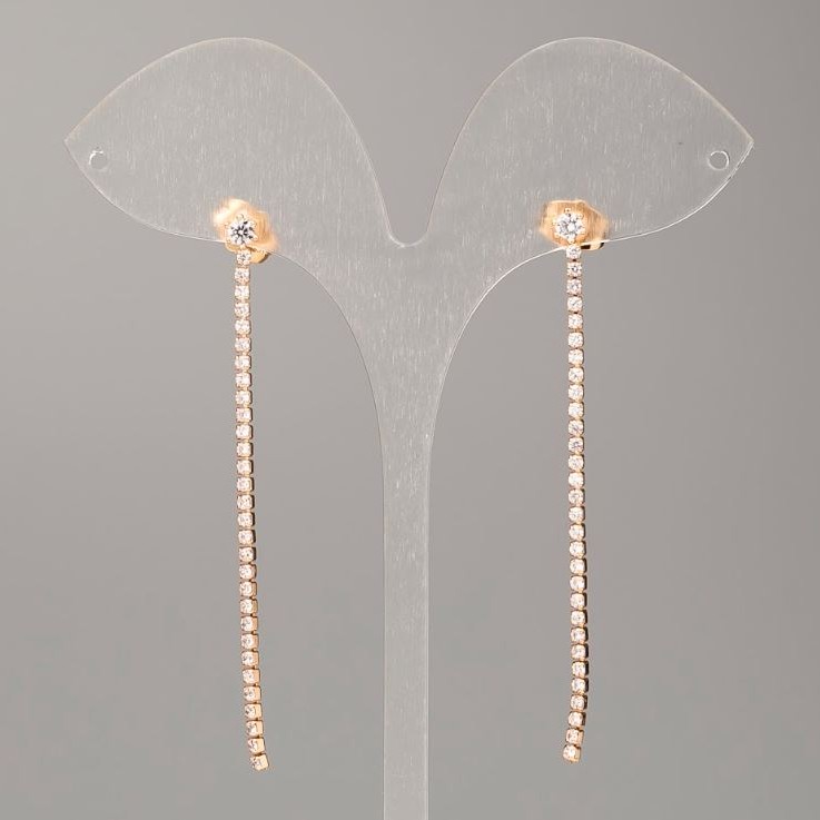Xuping 18K Gold-Plated Stud Earrings, diameter 2 mm ±, length 6 cm ±