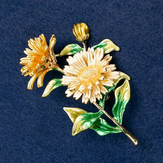 Brooch Pendant Daisy Flowers Enamel, Golden Metal 63x50mm