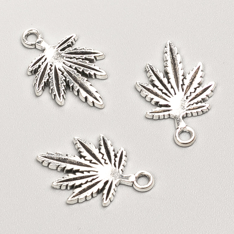 Pendant Finding Hemp Leaf, diameter 19x13 packaging 26 pcs+-. 20 grams