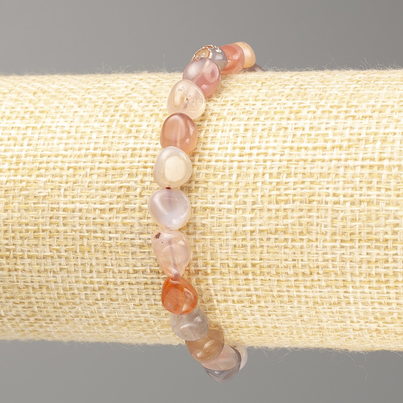 Carnelian bracelet natural stone faceted on elastic, diameter 9x7mm+-, length 7.09 inches