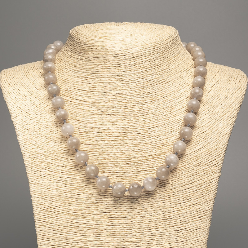 Necklace of Labrodorite smooth beads, diameter 10mm±, length 50cm±, made of white jade (synthetic dyed)