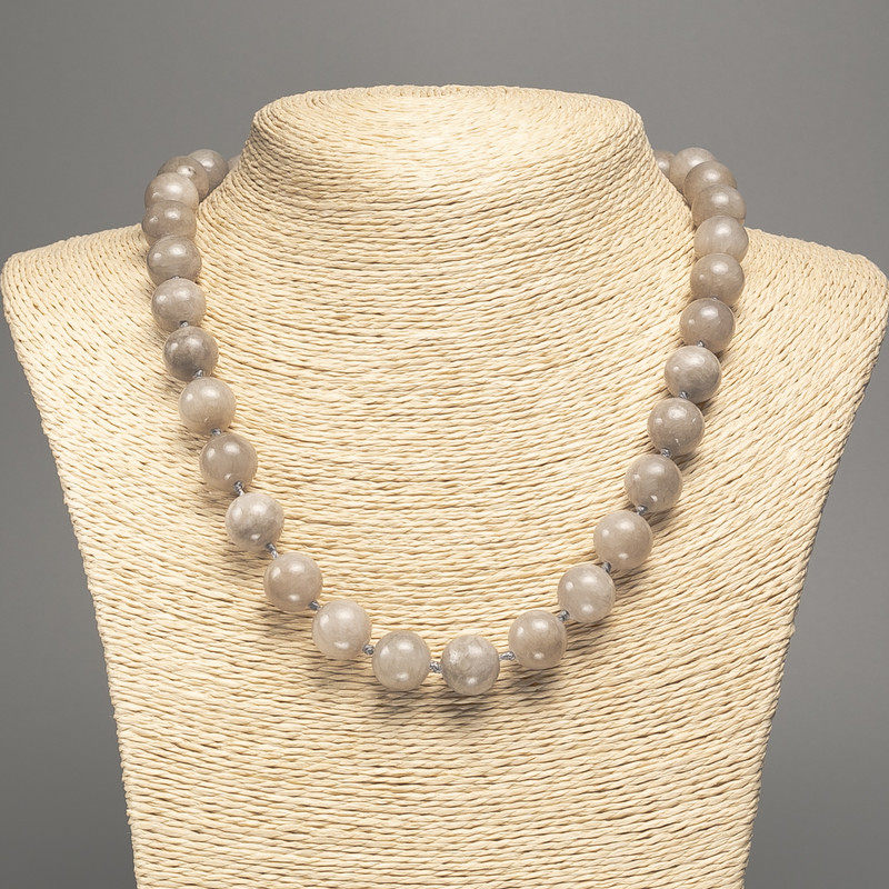 Necklace "Labrador" smooth beads, diameter 12mm±, length 50cm± with white jade (synthetic dyed)