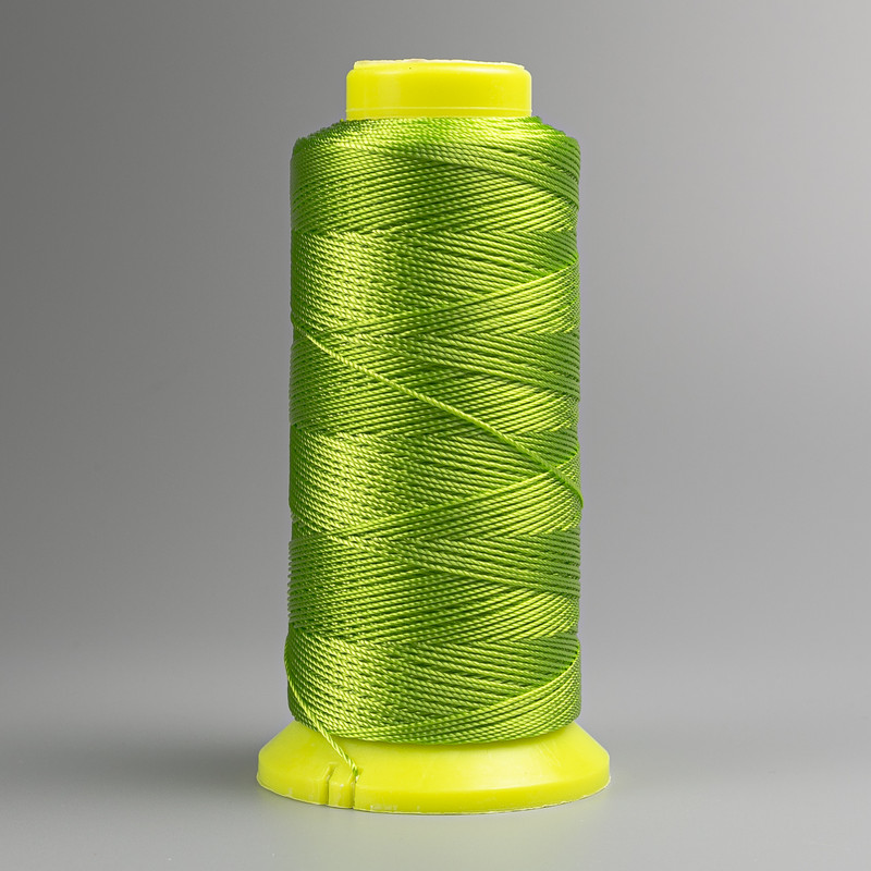 Green thread spool, diameter 0.9 mm, nylon for crafts 300 m