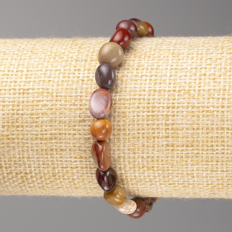 Bracelet with Jasper Moss Agate beads hammered, diameter 7x8mm± on elastic, length 18cm+