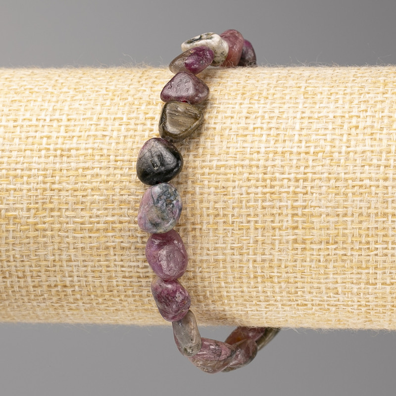 Bracelet with Tourmaline Cabochon Beads, 10x12mm+- on elastic, length 18cm+