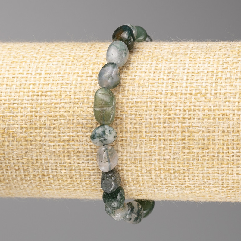 Bracelet made of Moss Agate, faceted, diameter 8x10mm± on elastic cord, length 18cm+