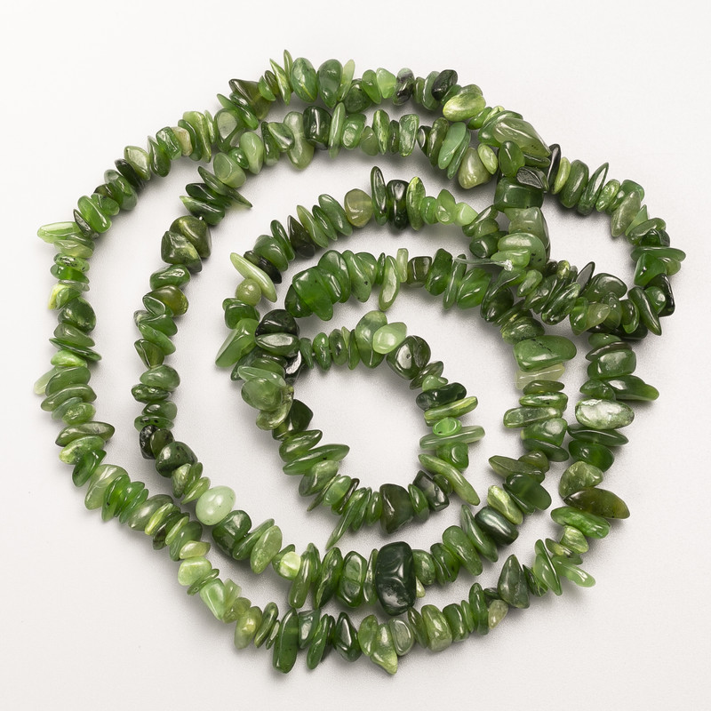 Jadeite Beads Natural Stone Grains on Thread, 9x3mm+-, length 82cm +