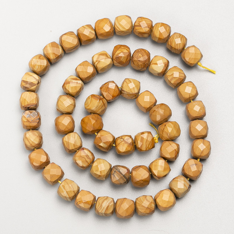 Landscape Jasper Beads, Faceted Cubes on Thread, 7 mm± Diameter, 39 cm± Length