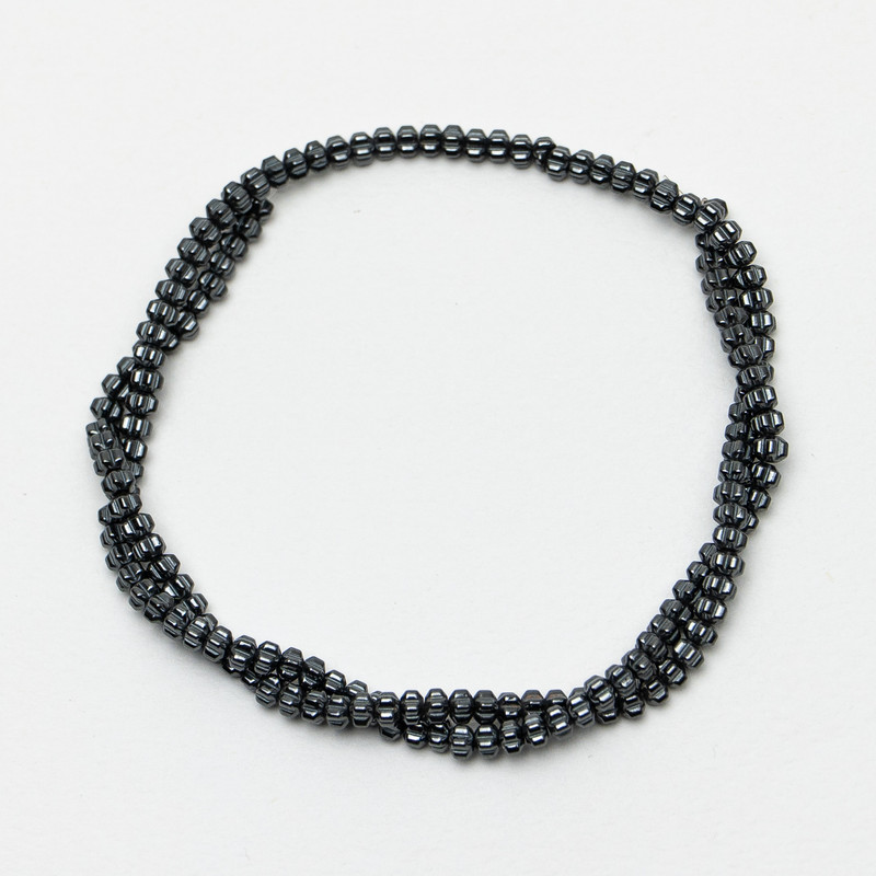 Hematite Beads Flower, 4x3mm diameter, total length 41cm on a fishing line