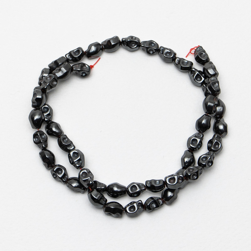 Hematite Beads Skull, diameter 6x8x6 mm±, length 40 cm± on thread