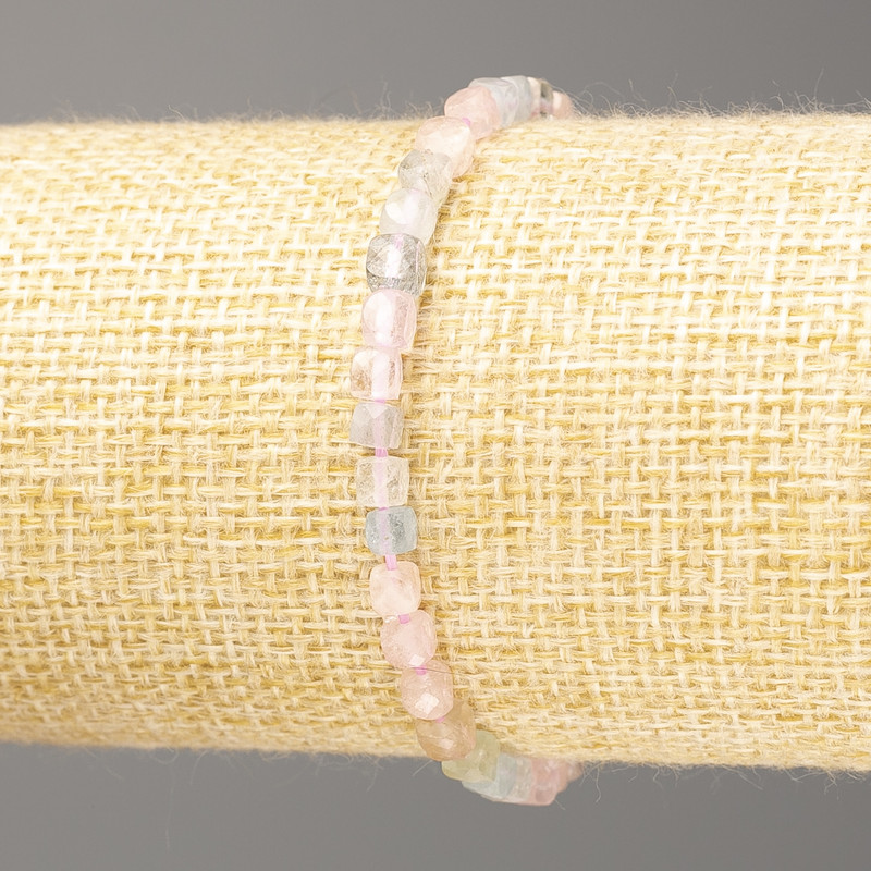Morganite Bracelet, Natural Stone, Faceted Cube, 4×4 mm, Stretch, 18 cm