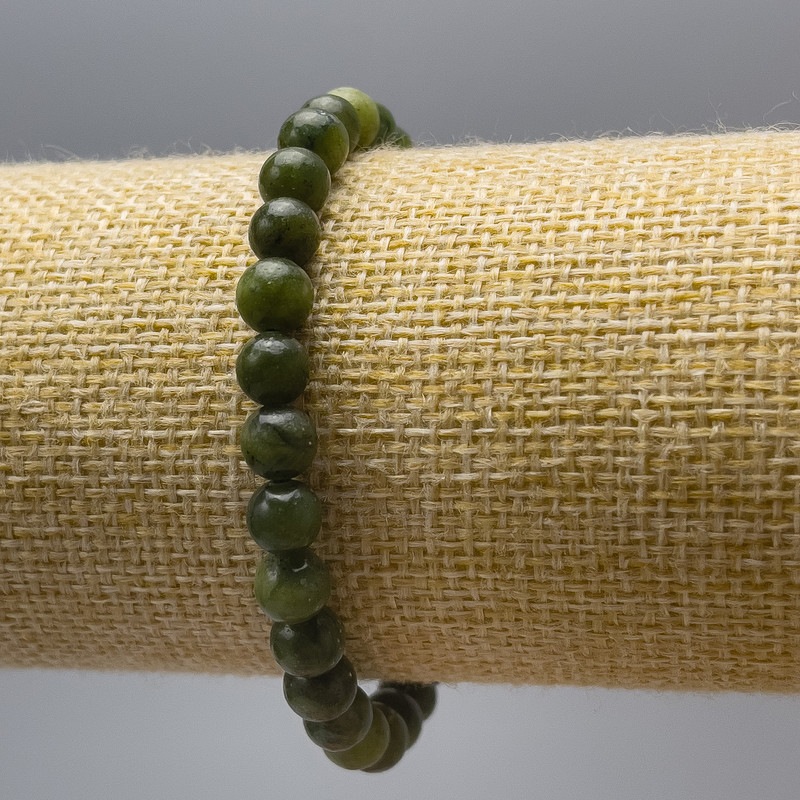 Jadeite Bracelet (artificial acrylic) smooth beads, 6.5mm diameter ±, length 18cm (stretch)