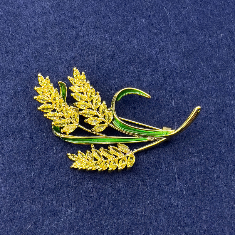 Brooch Sheaves with Yellow Rhinestones, Green Enamel, Gold-tone Metal, diameter 56x35mm+