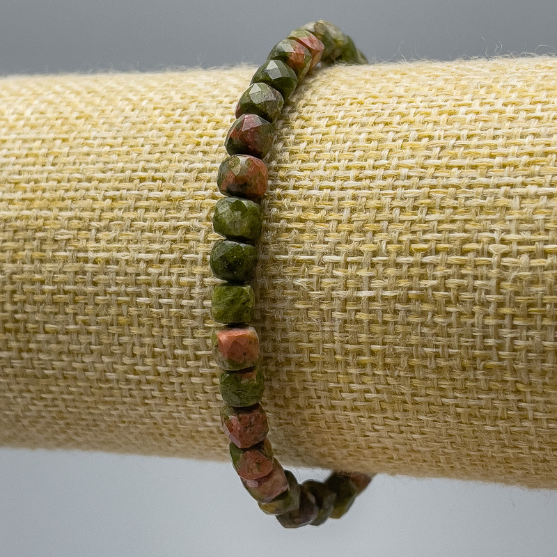 Bracelet Jasper (Hyalite? Wait) Actually 