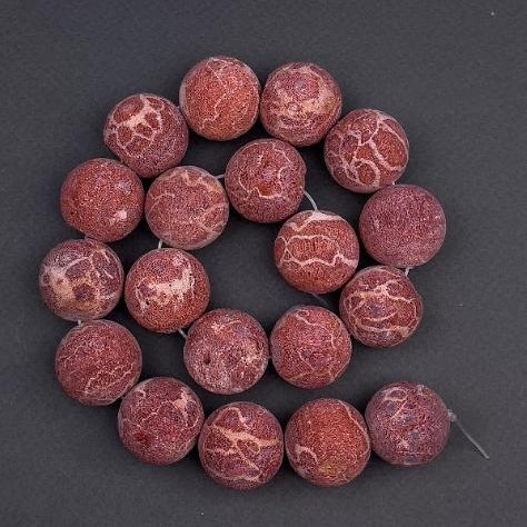 Puffy Sponge Coral natural bead, diameter 22mm±, length 42cm± on a fishing line