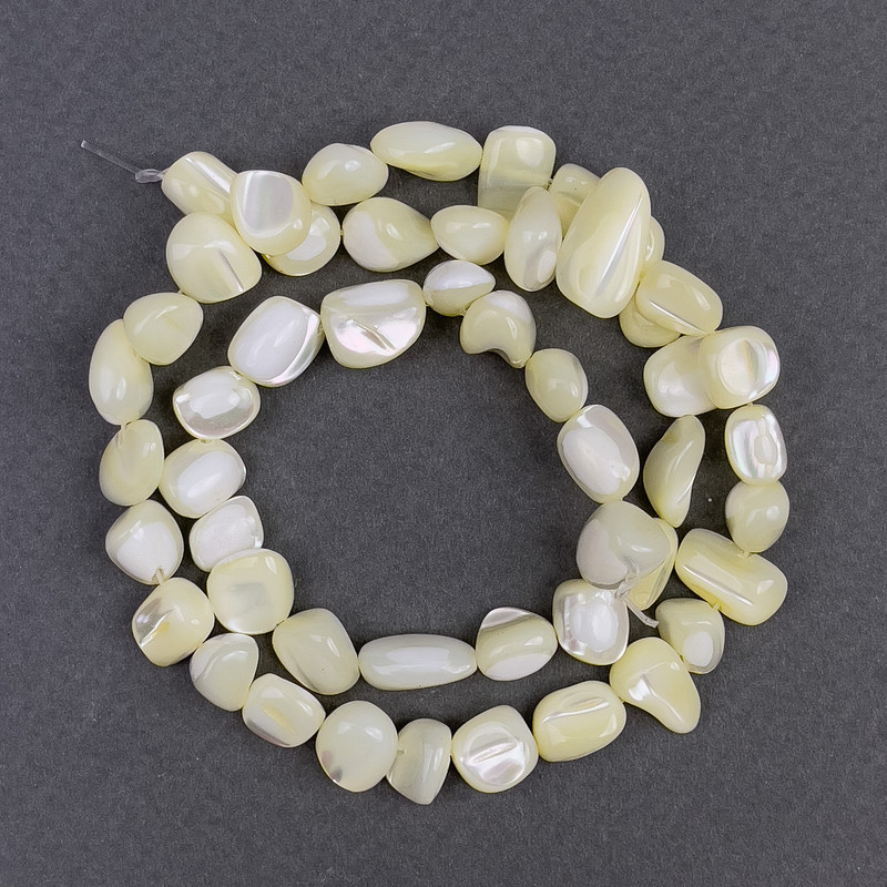 Mother-of-P pearl, ogive-cut beads 8x6mm, on thread, 41cm length