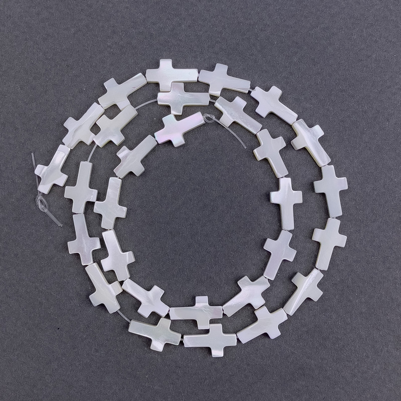 Mother-of-P pearl Cross Beads, 8×14×3mm, on thread, 39cm