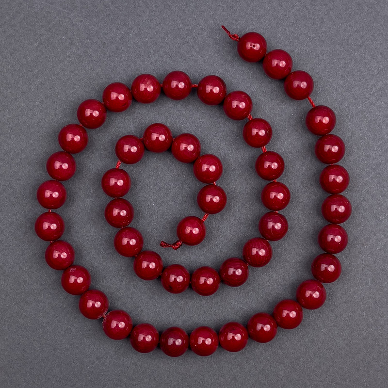 Natural coral smooth bead, diameter 9mm±, length 40cm± on thread