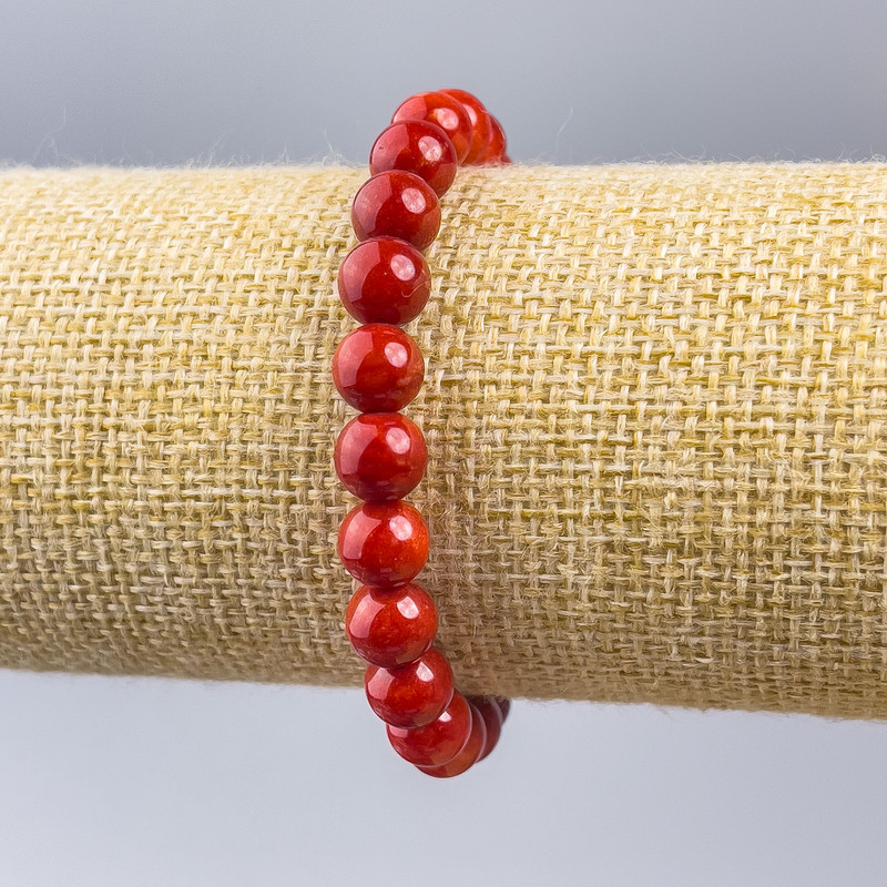 Bracelet Coral (threaded) smooth beads d 8mm+, length 18cm (stretch)