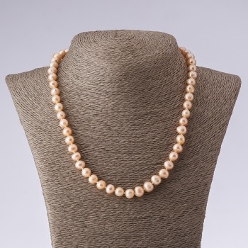 Necklace of freshwater pearls (cultured) round shape pink peach, length 47cm, diameter 8-9mm(+-)