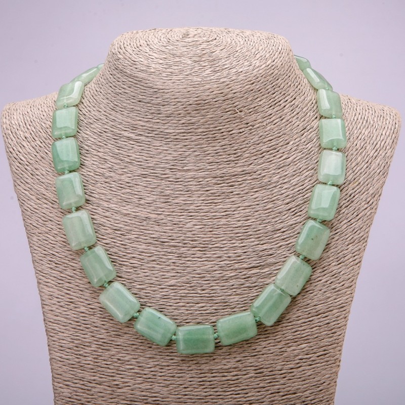 Necklace of Natural Jade Rectangular Shape, 13x18mm, 48 cm