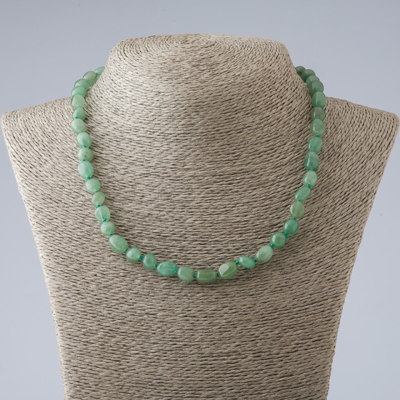 Necklace of Natural Jade, Round Beads, 9 mm dia (±), 47 cm long
