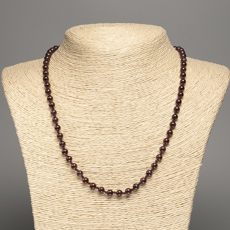 Necklace of natural garnet, smooth beads, diameter 5.5mm, length 50cm+