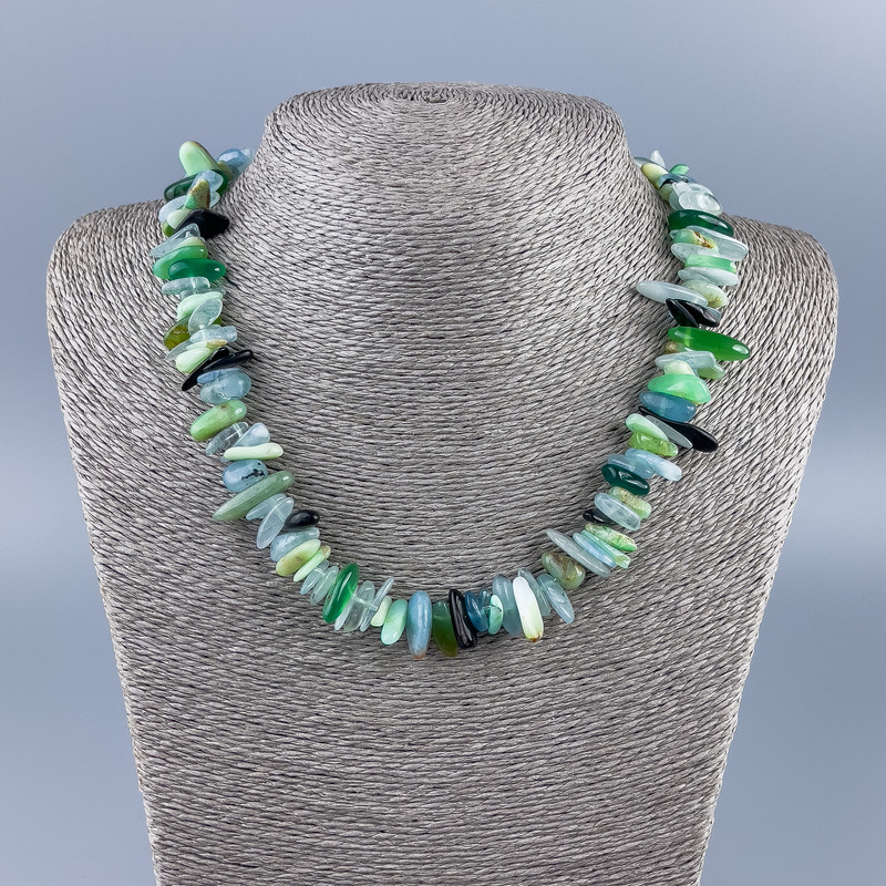 Necklace made of natural stones – Stone mix “Needle”, diameter 20x4-10x3mm, length 50cm +