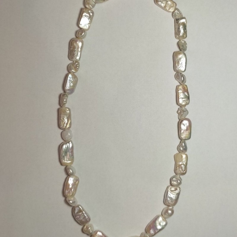 Baroque Pearl Necklace in 'gasoline' shade, diameter 7-21×8-11 mm, +-; length 47-49 cm