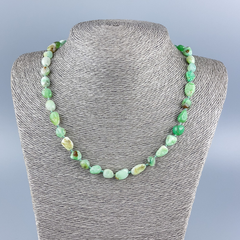 Chrysoprase Necklace with Natural Stone, cabochon cut, 9x11 mm, 50 cm length +