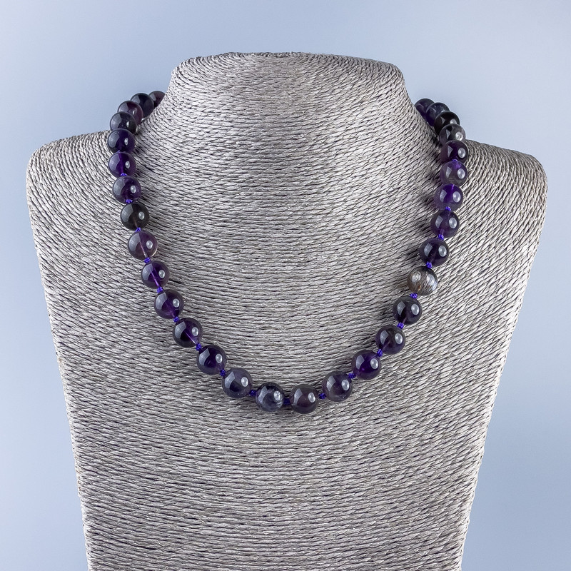 Amethyst Bead Necklace with Smooth Round Beads, 10mm diameter, 49cm length