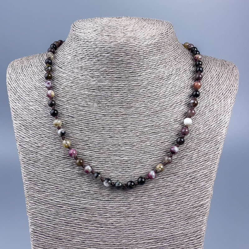 Necklace of natural tourmaline, smooth balls 6 mm dia., length 50 cm