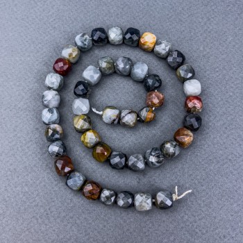 Assorted Beads of Natural Stone, Faceted Cube on Thread, Diameter 9x9 mm, Length 38 cm