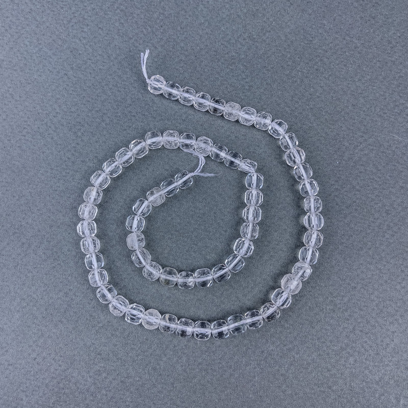 Beads Mountain Crystal Natural Stone Faceted Cube on Thread, 6x6 mm diameter, length 39 cm