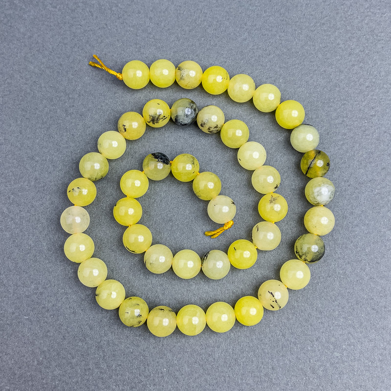 Yellow Turquoise Beads smooth round 8.5 mm on thread, length 38cm+