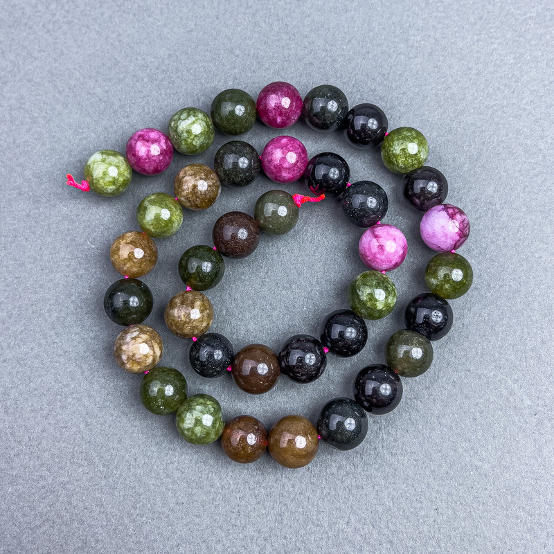 Natural Tourmaline Beads, smooth round beads, diameter 10.5 mm±, on thread, length 37 cm+