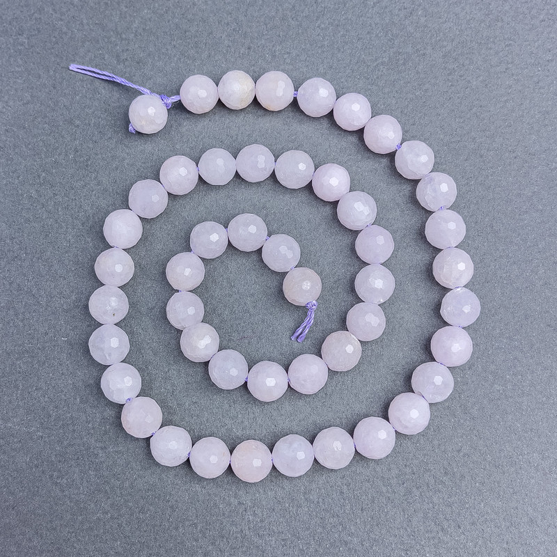 White Quartz Beads, natural stone, faceted round bead, 8 mm diameter ± on thread, length 38 cm+