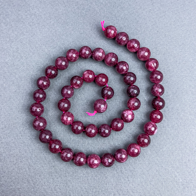 Turmaline Rubellite Beads natural stone smooth ball, diameter 8 mm± on thread, length 38cm+