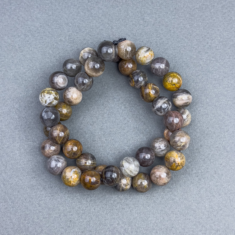 Sunstone Beads natural stone smooth round bead, diameter 9.5 mm+- on thread, length 39cm+