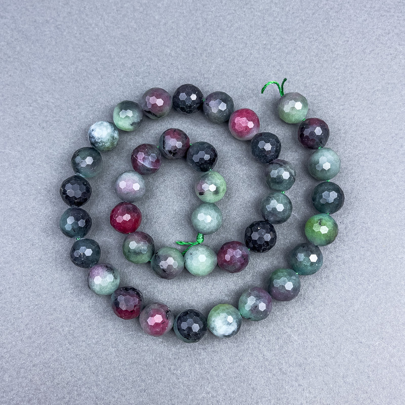 Zoisite Beads natural stone faceted ball, diameter 10 mm± on thread, length 39 cm+