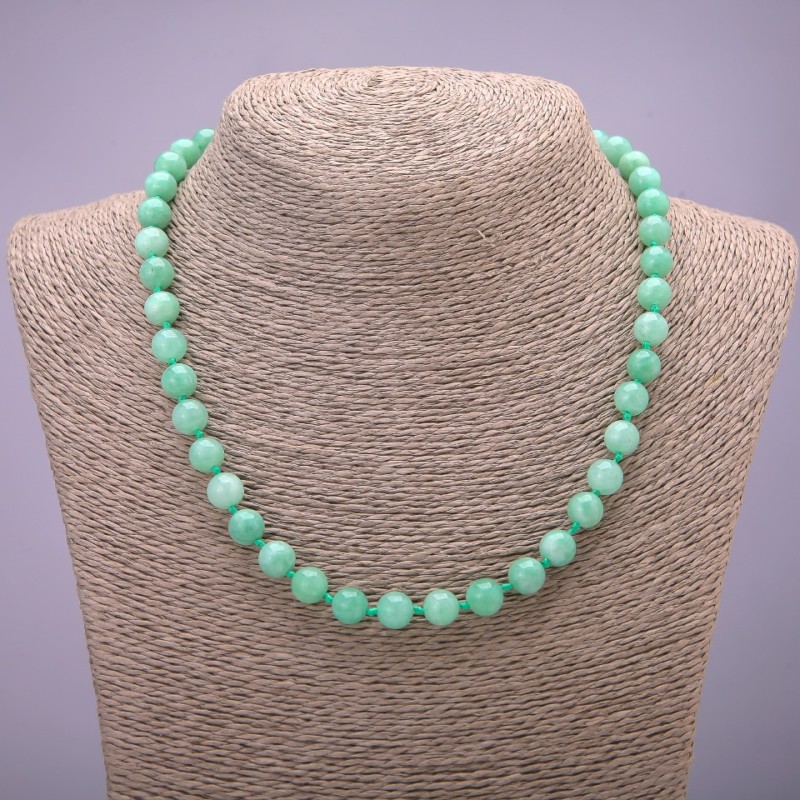 Necklace made of Burmese jadeite smooth round beads, diameter 8(±)mm, length 45cm