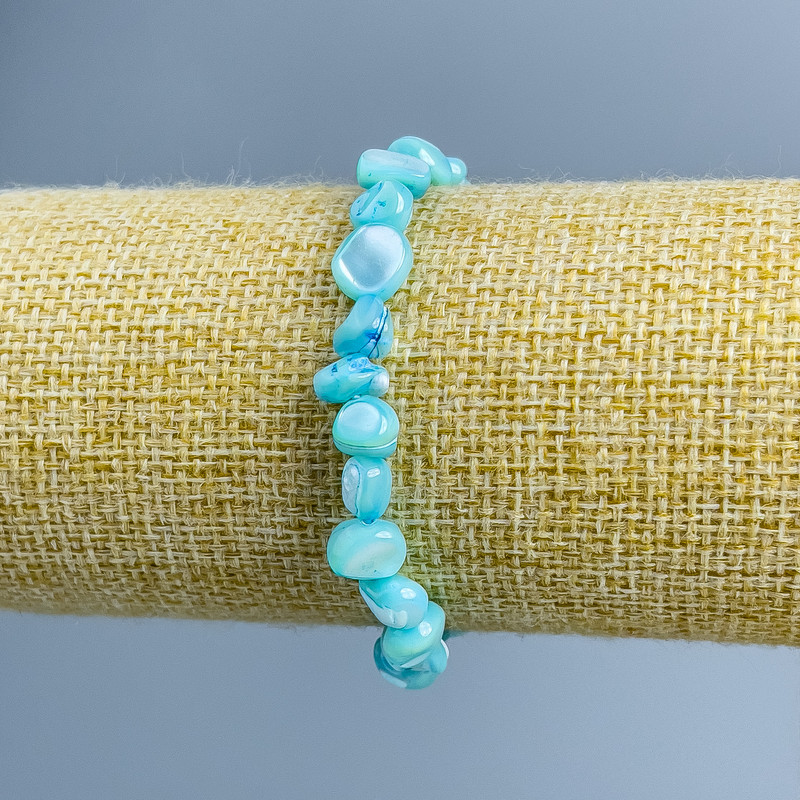 Blue Pearlized Turquoise Bead Bracelet, faceted, diameter 8×6mm, stretchy, length 18cm